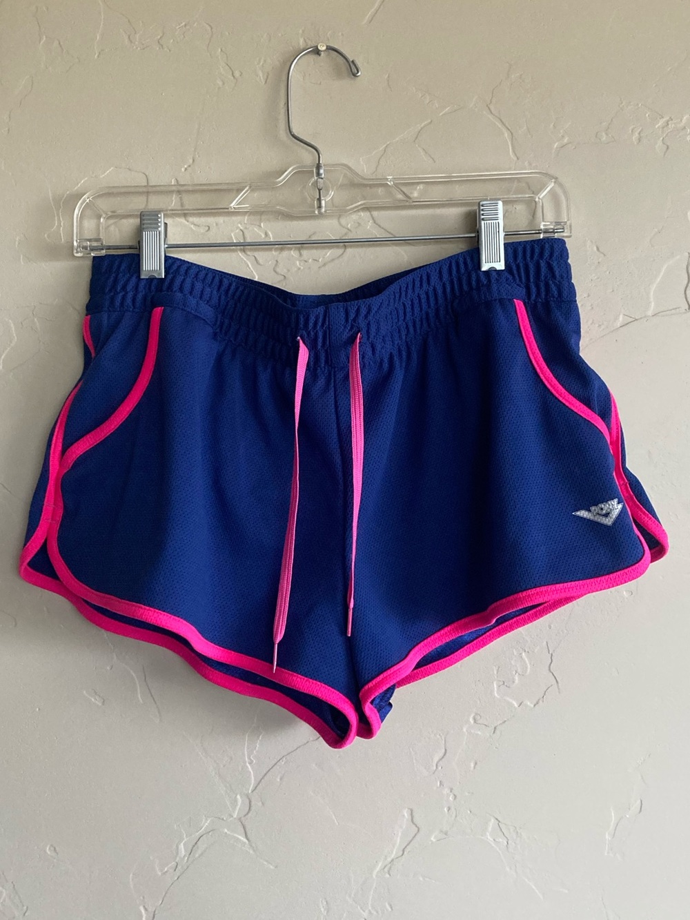 Mid 2000s Pony Mesh Retro Track Shorts Mini Low Rise Pink Trim Size S-M
